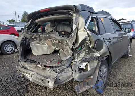 2015 Subaru Outback 2.5I Premium z USA, uszkodzony, nr VIN 4S4BSACC4F3258927